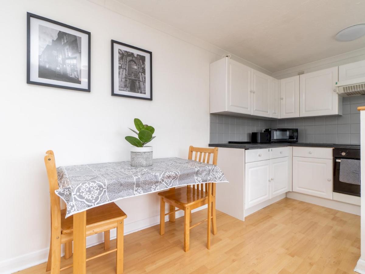 Апартаменты Pass The Keys One Bed Flat With Stunning Views And Free Parking Бат Экстерьер фото